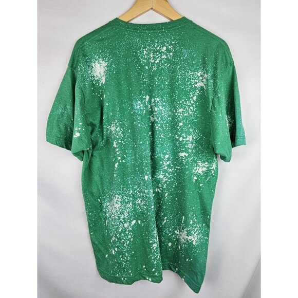 Yellowstone Christmas Womens Shirt Size XL Green Dear Santa Put Rip Under Tree - Picture 9 of 10